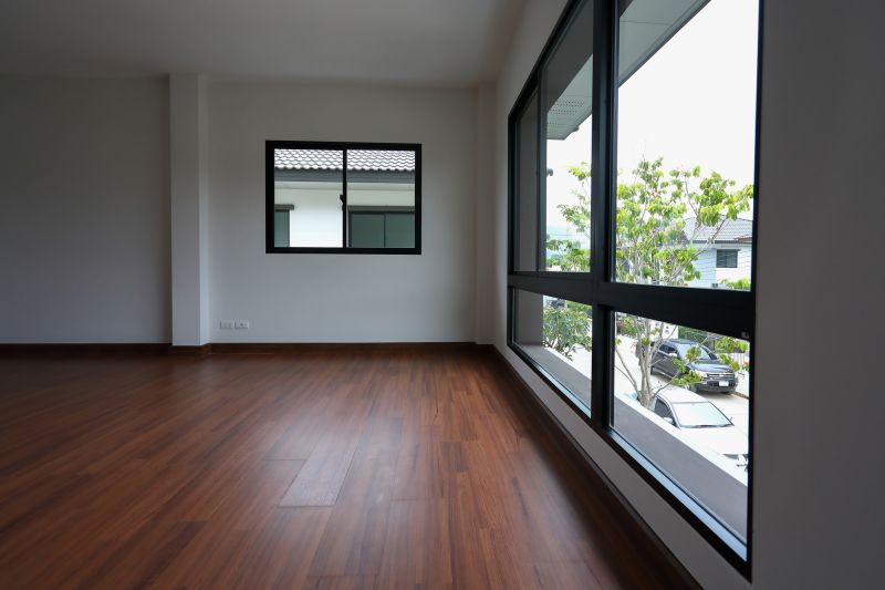 Laminate Floor Replacement in Fowlerville, MI